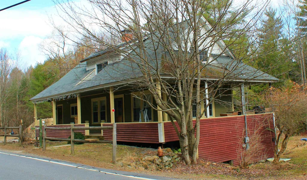 277 Owl Street Campton NH 03223