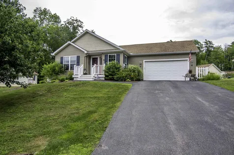 63 Siesta Lane Laconia NH 03246