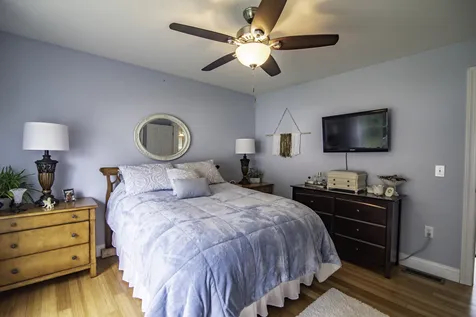 63 Siesta Lane Laconia NH 03246