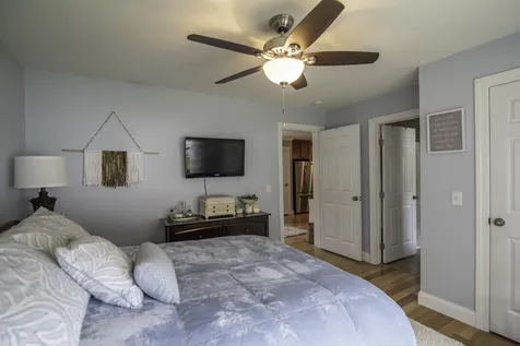 63 Siesta Lane Laconia NH 03246