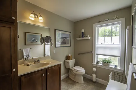 63 Siesta Lane Laconia NH 03246