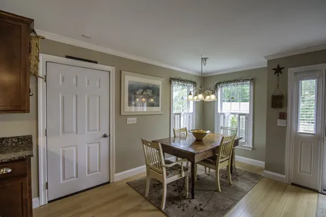 63 Siesta Lane Laconia NH 03246
