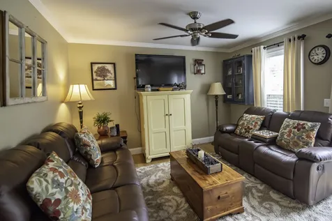63 Siesta Lane Laconia NH 03246