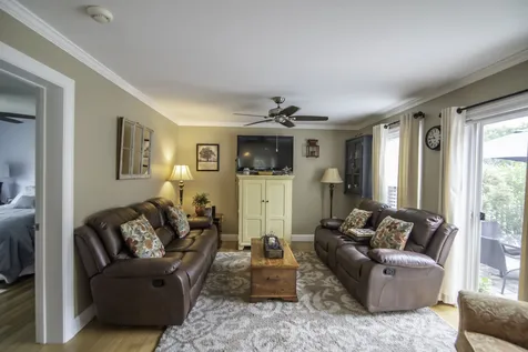 63 Siesta Lane Laconia NH 03246