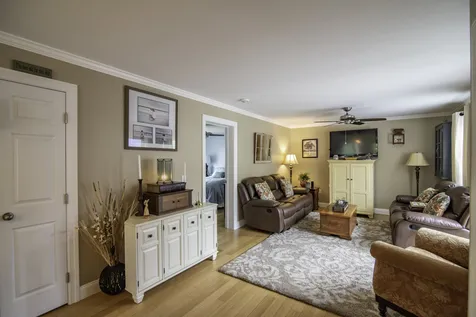 63 Siesta Lane Laconia NH 03246