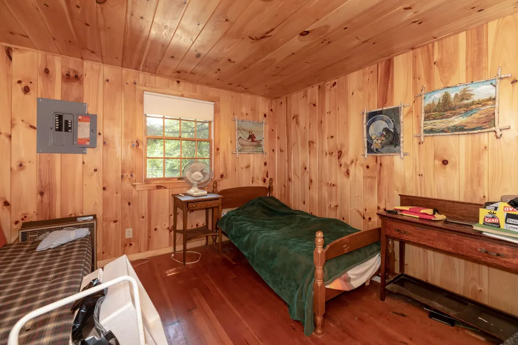 24 Gansy Lane Moultonborough NH 03254