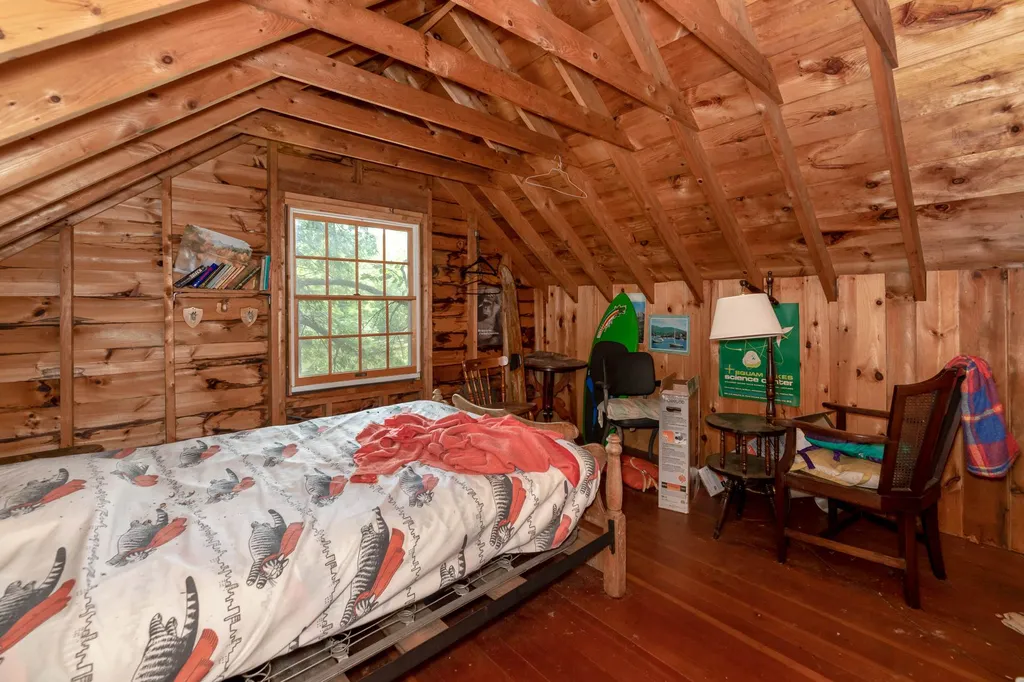 24 Gansy Lane Moultonborough NH 03254