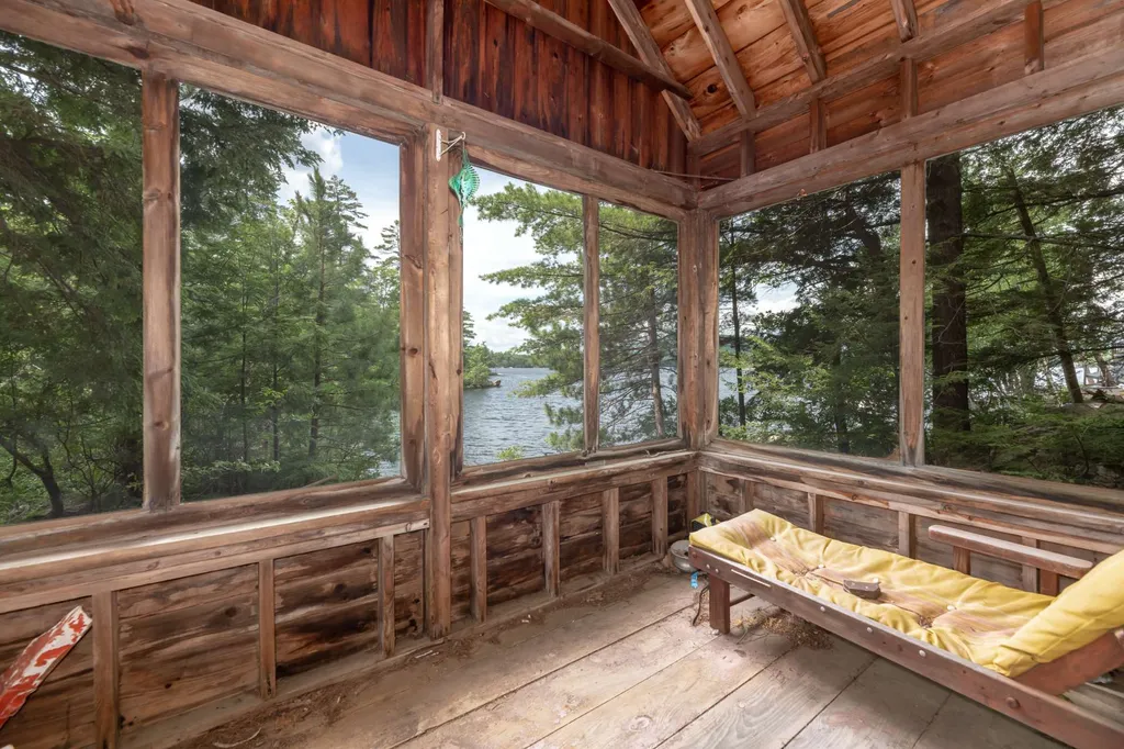 24 Gansy Lane Moultonborough NH 03254