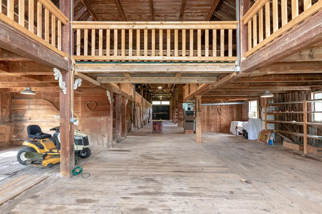 216 Whiteface Intervale Road Sandwich NH 03259