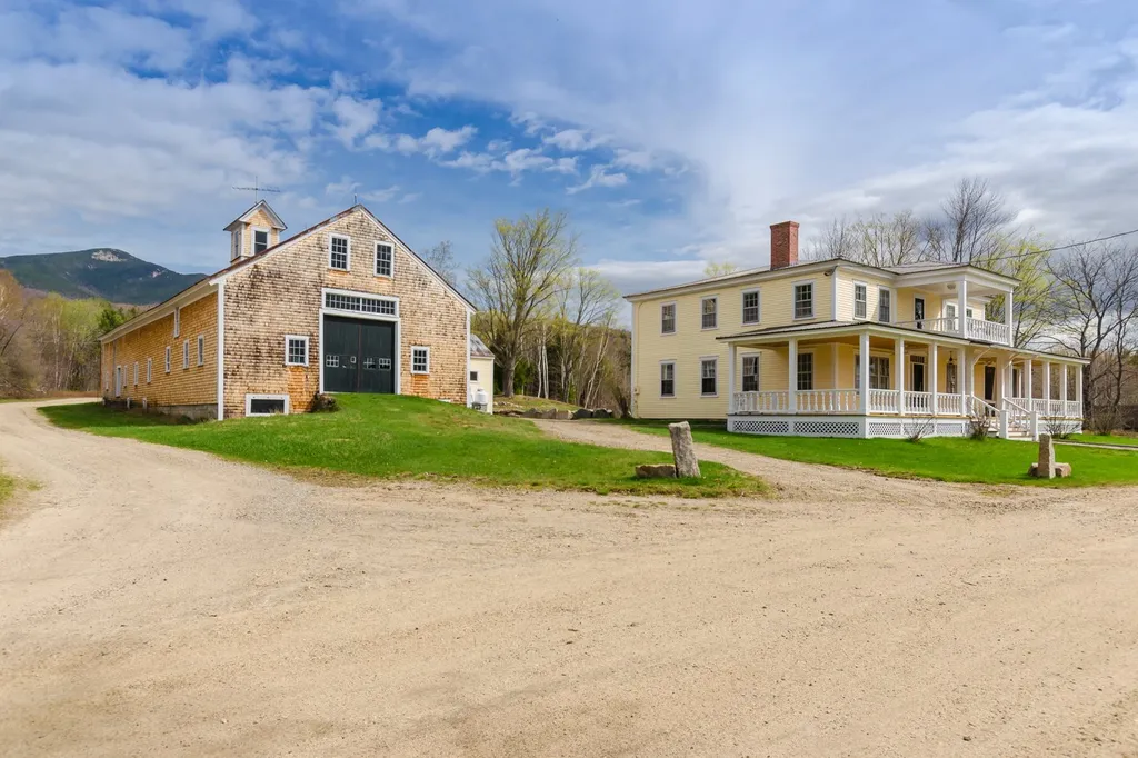 216 Whiteface Intervale Road Sandwich NH 03259