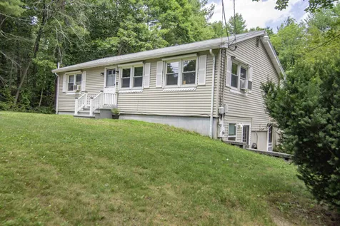 56 Tenney Road Pelham NH 03076