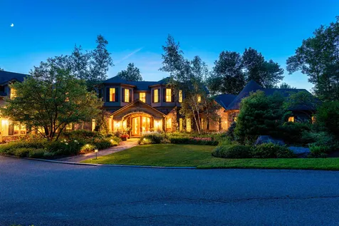 133 Gilcrist Road Stowe VT 05672