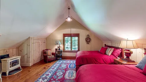 133 Gilcrist Road Stowe VT 05672
