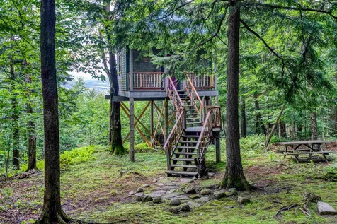 133 Gilcrist Road Stowe VT 05672