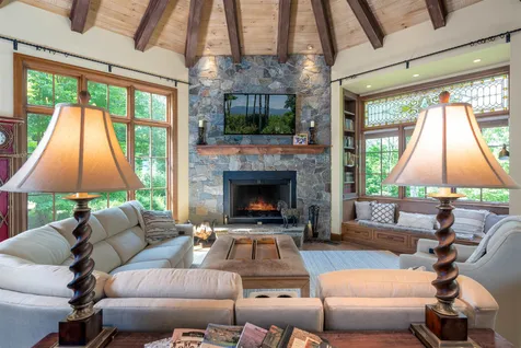 133 Gilcrist Road Stowe VT 05672