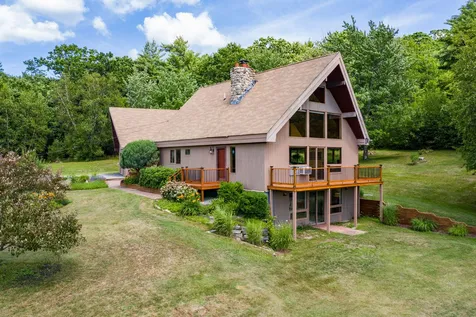 163 Griffin Road Deerfield NH 03037