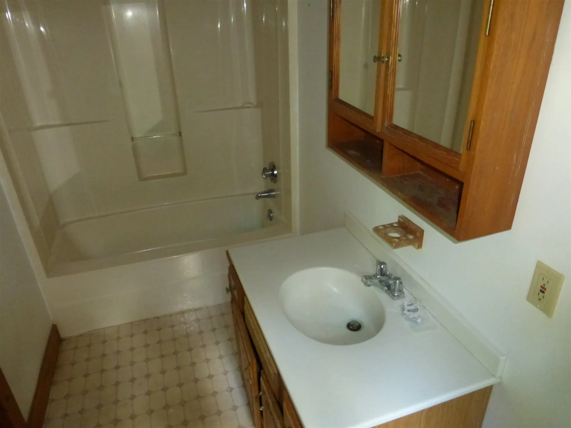 401 4th Range Road Pembroke NH 03275