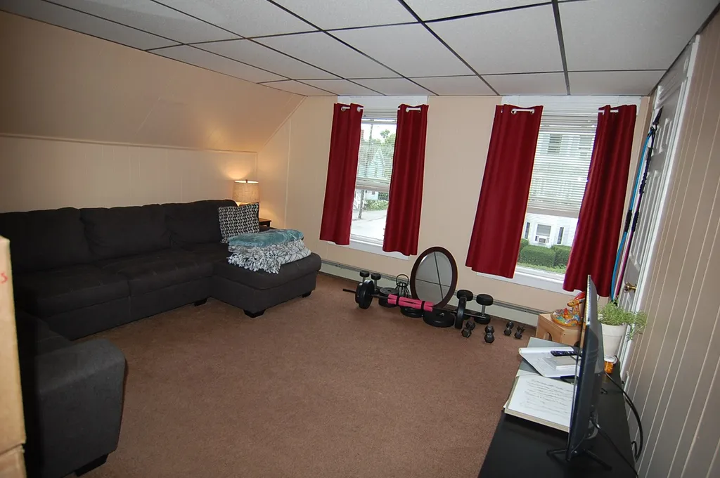 73 Sagamore Street Manchester NH 03104