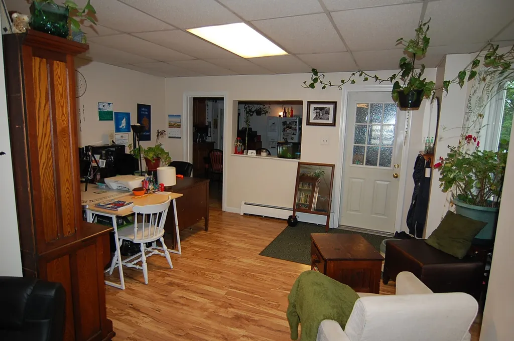 73 Sagamore Street Manchester NH 03104