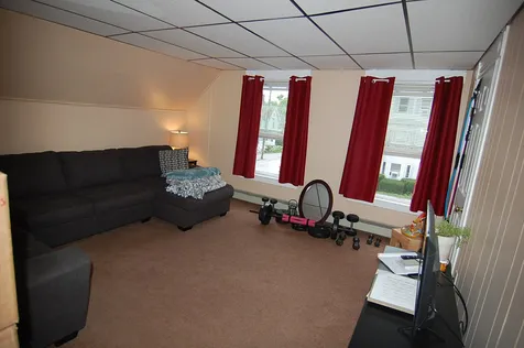 73 Sagamore Street Manchester NH 03104