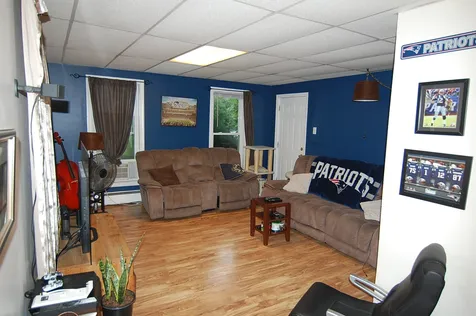 73 Sagamore Street Manchester NH 03104