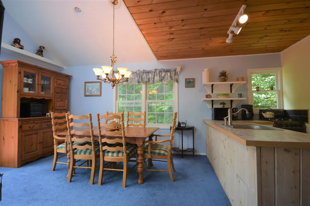 460 Mecawee Road Woodstock VT 05091