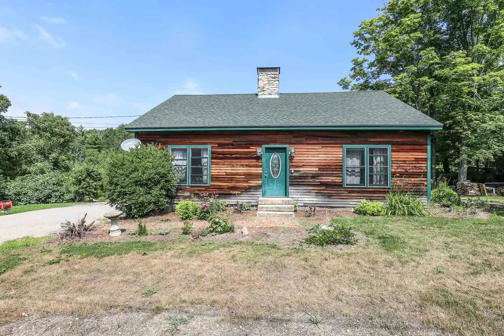 75 Mansion Road Dunbarton NH 03046