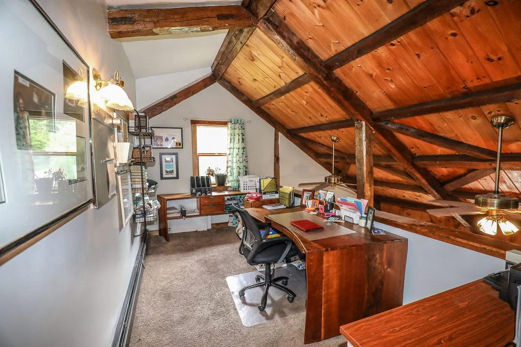 75 Mansion Road Dunbarton NH 03046