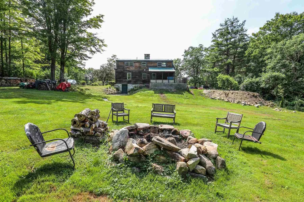 75 Mansion Road Dunbarton NH 03046