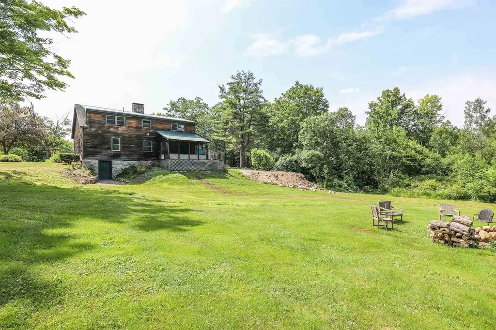 75 Mansion Road Dunbarton NH 03046