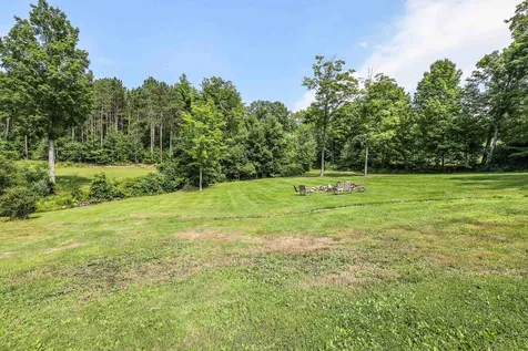 75 Mansion Road Dunbarton NH 03046
