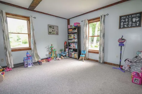 75 Mansion Road Dunbarton NH 03046
