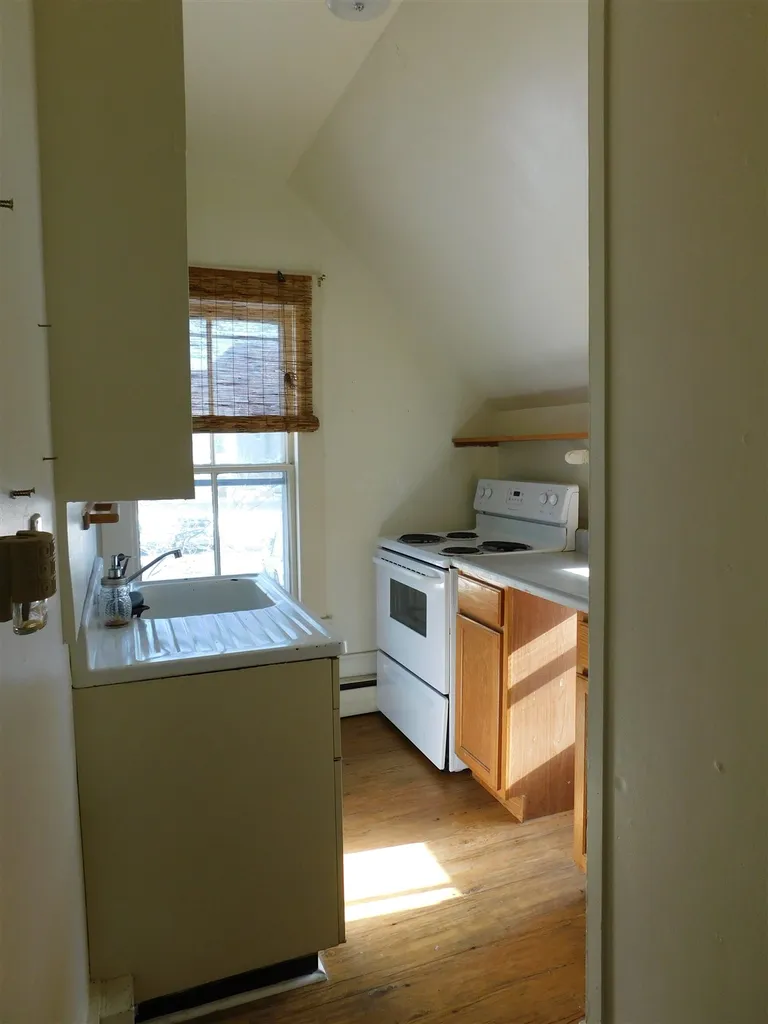 128 North Main Street Hartford VT 05001