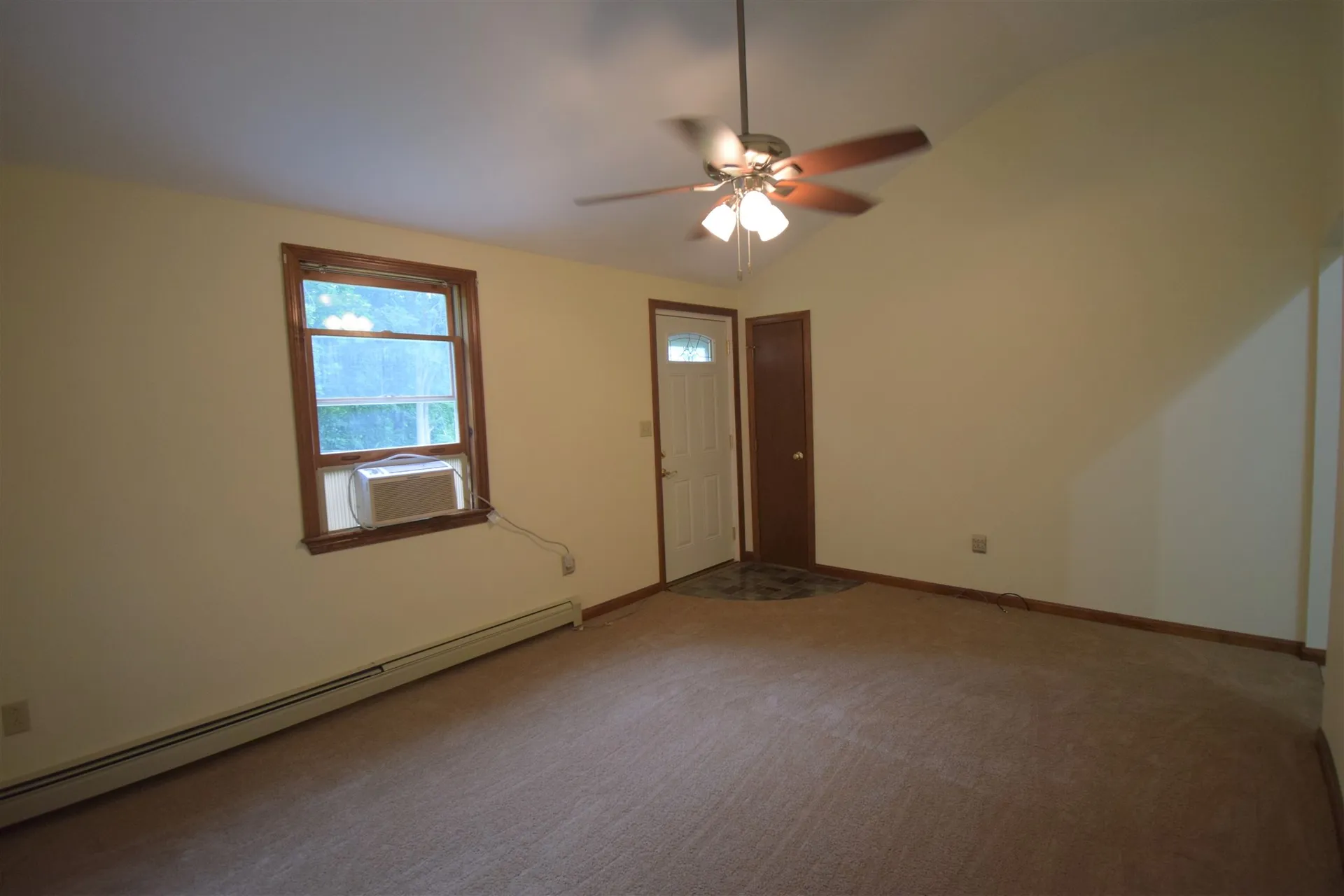 6 Wentworth Drive Newton NH 03858