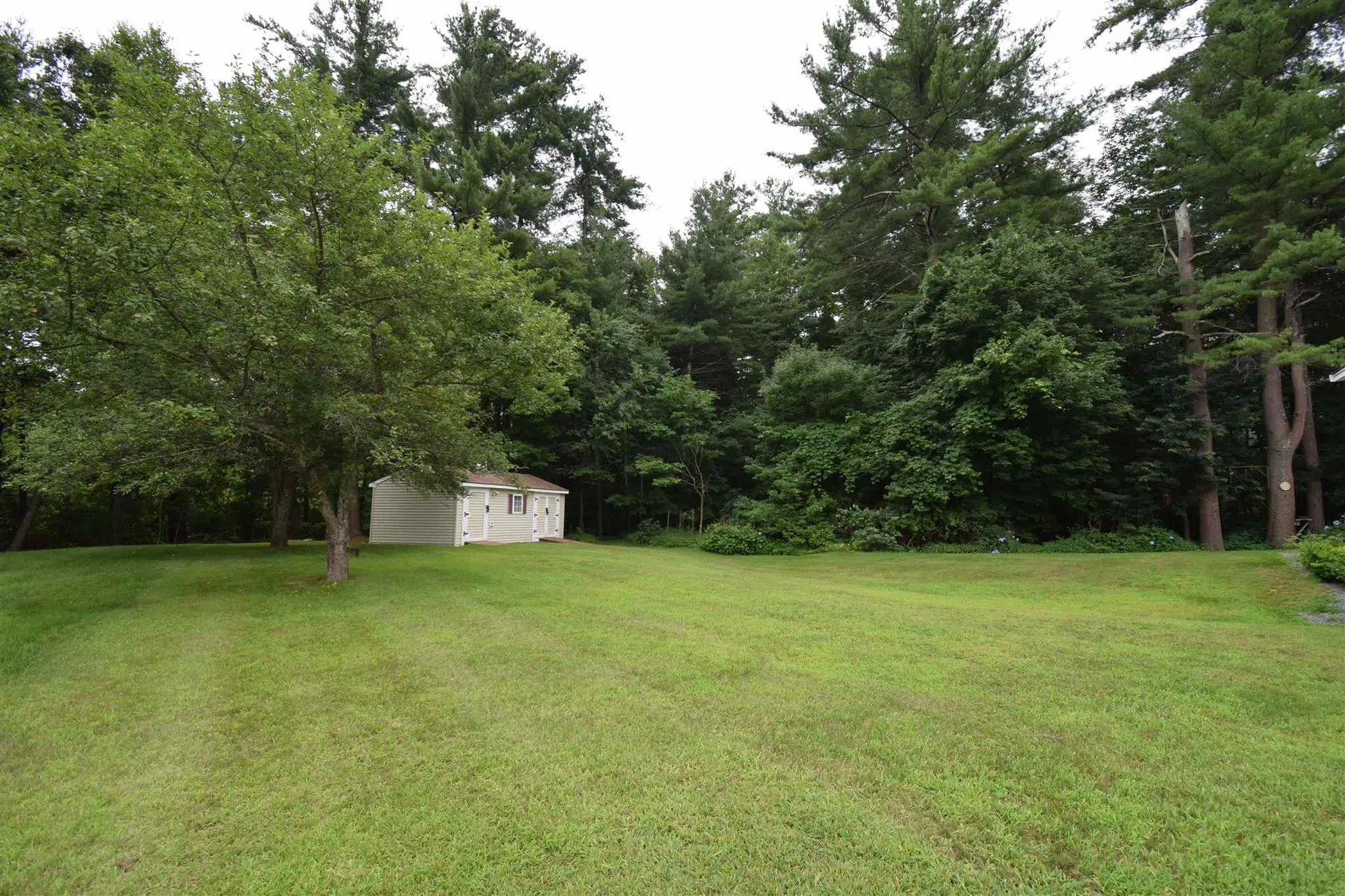 6 Wentworth Drive Newton NH 03858