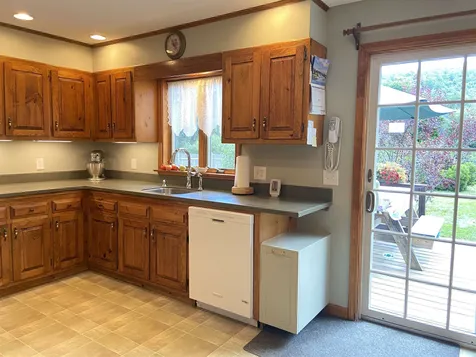 35 Dearborn Circle Walpole NH 03608