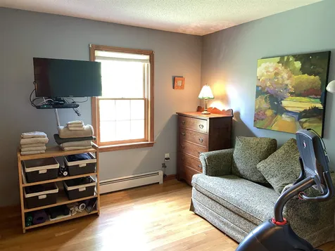 35 Dearborn Circle Walpole NH 03608