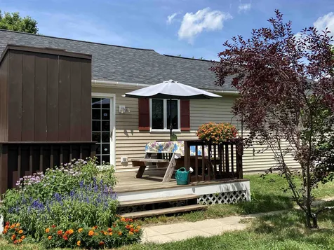 35 Dearborn Circle Walpole NH 03608