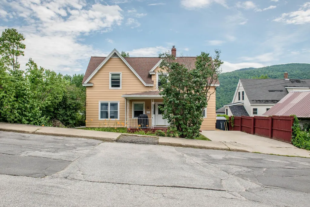 16 Gordon Avenue Berlin NH 03570