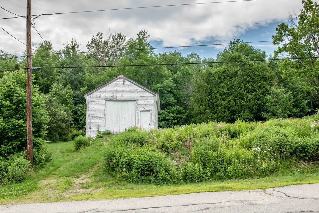 16 Gordon Avenue Berlin NH 03570