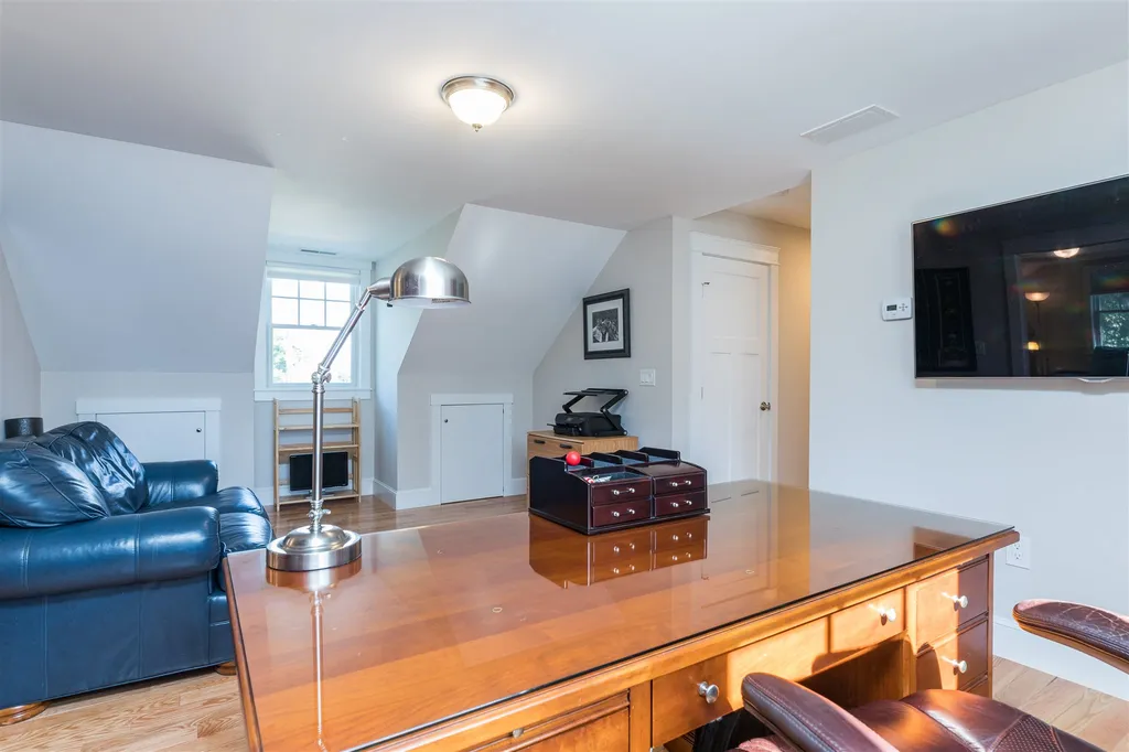 482 Broad Street Portsmouth NH 03801