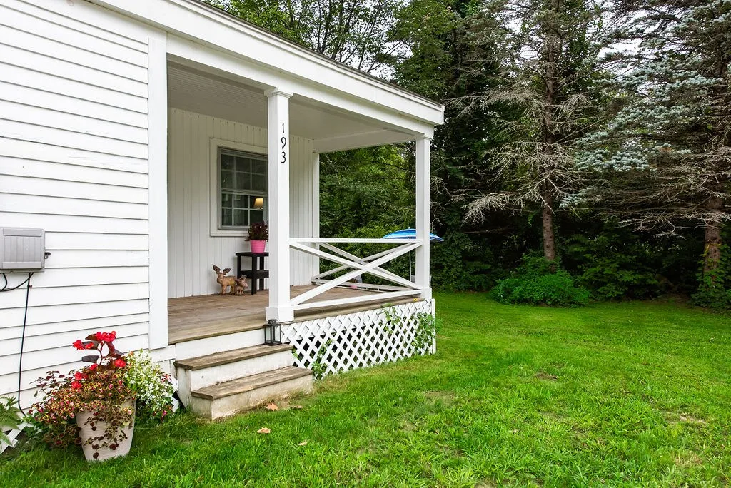 193 New Durham Road Alton NH 03809