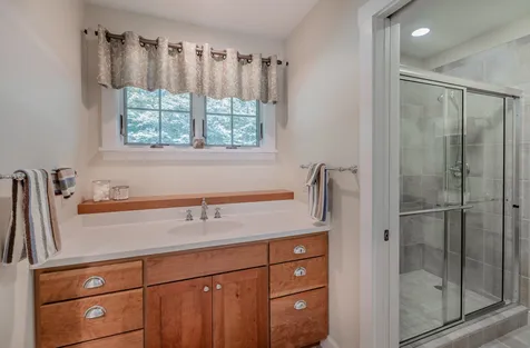 350 Oak Lodge Road Rochester VT 05767