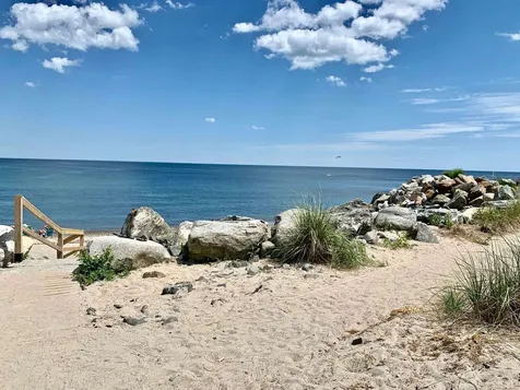 971 Ocean Boulevard Hampton NH 03842