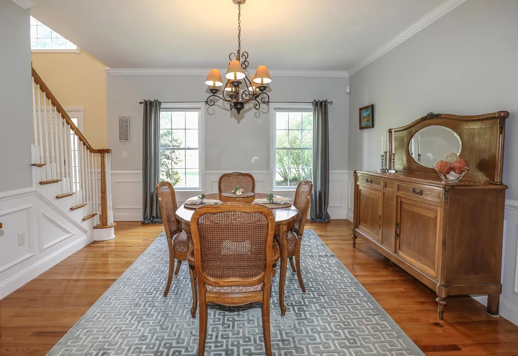 21 Edinburgh Road Windham NH 03087