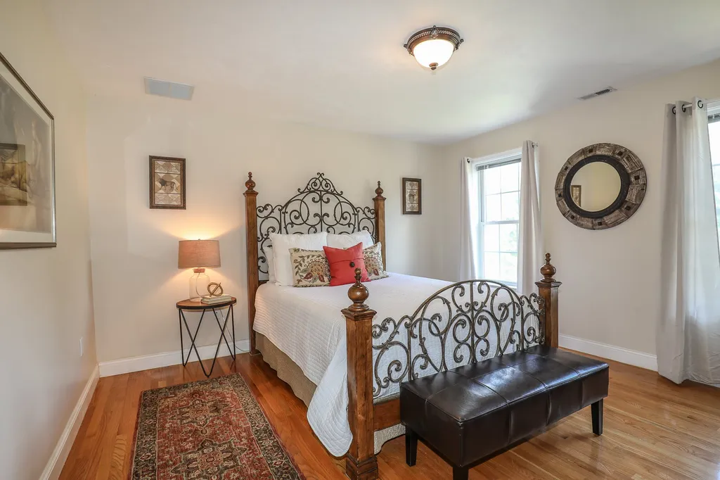 21 Edinburgh Road Windham NH 03087