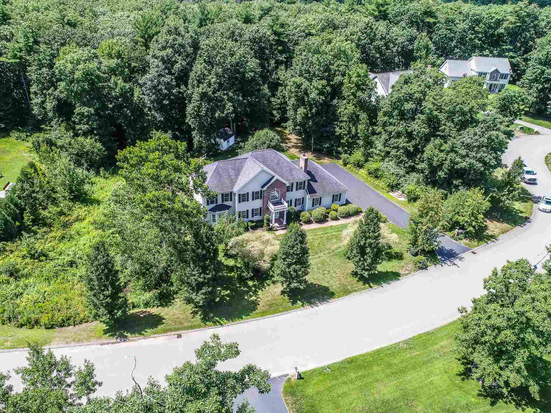 21 Edinburgh Road Windham NH 03087