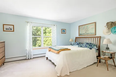 71 Juniper Drive South Burlington VT 05403