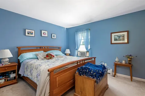 71 Juniper Drive South Burlington VT 05403