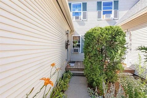 71 Juniper Drive South Burlington VT 05403